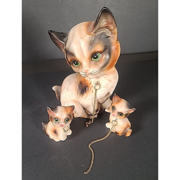 Vintage Arnart Calico Mother Cat with 2 Baby Kittens on Chains Ceramic Japan - Picture 11 of 11